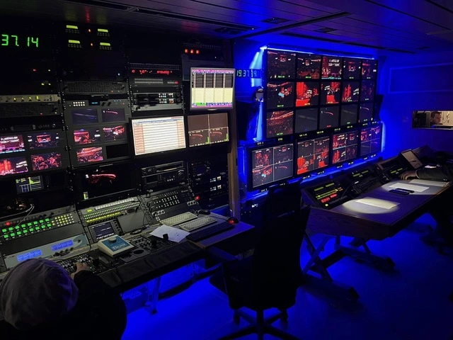 Visual Impact OB -  Truck Inside 6